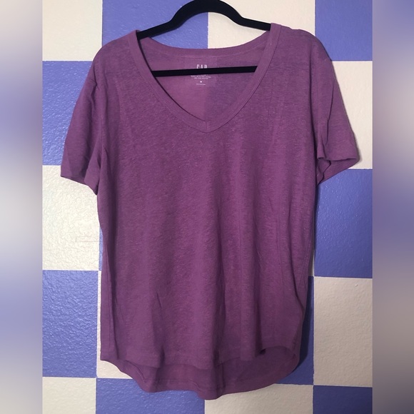 GAP Tops - GAP Linen Blend T in purple - Size M